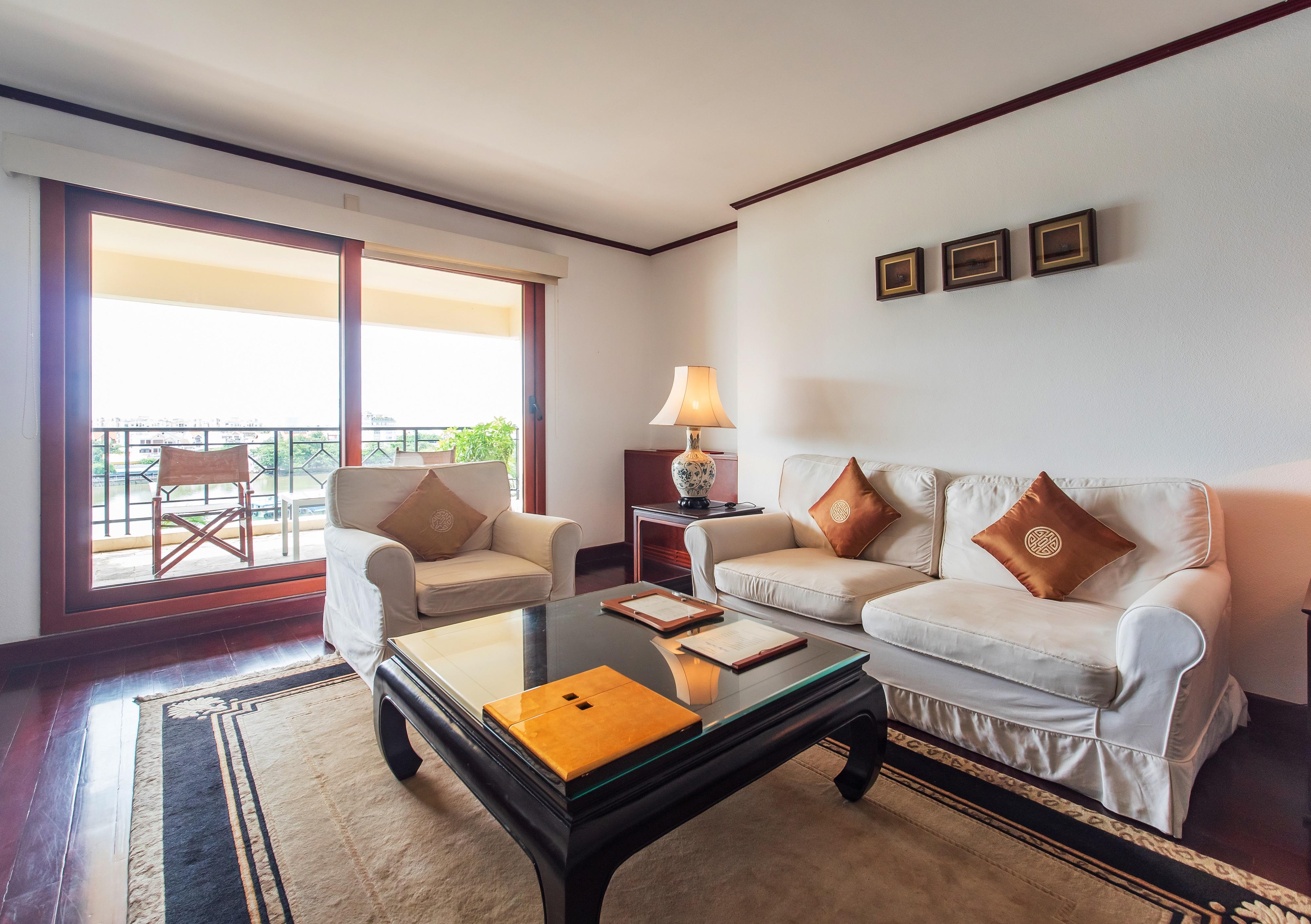 Saigon Domaine Luxury Residences Ho Chi Minh City Bagian luar foto