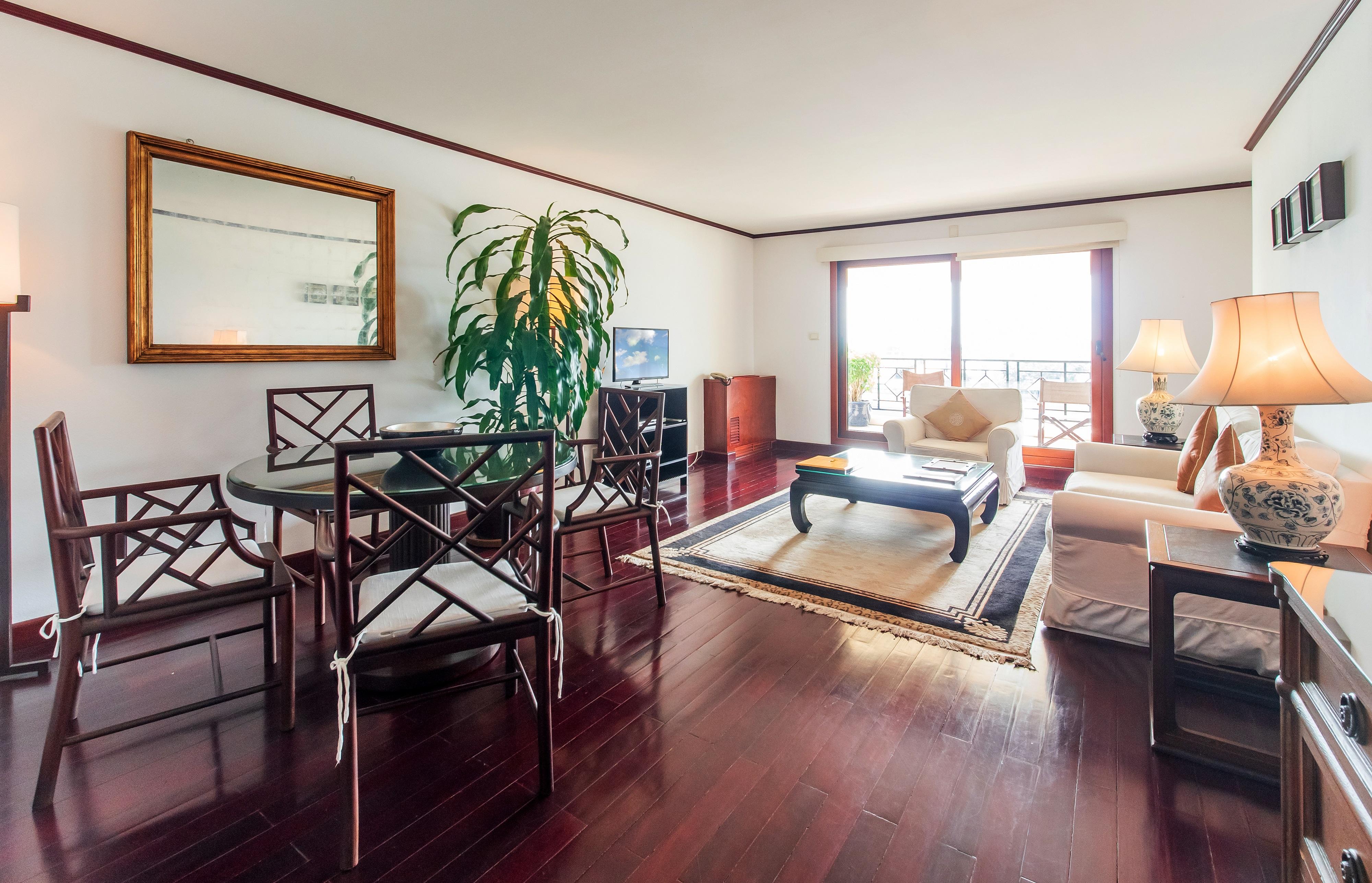 Saigon Domaine Luxury Residences Ho Chi Minh City Bagian luar foto